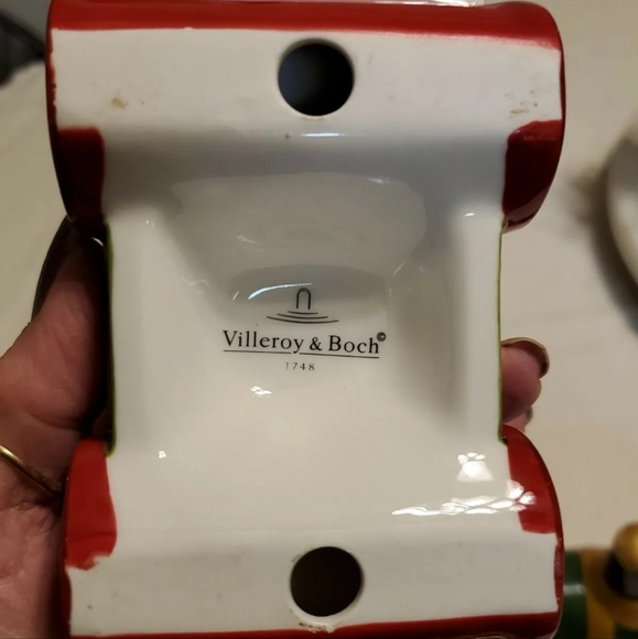 Villeroy & Boch Christmas Train North Pole Express 2 Piece Train Tea Light - Picture 7 of 9